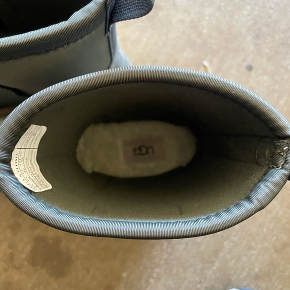 Ugg rain boot - Picture 5 of 5